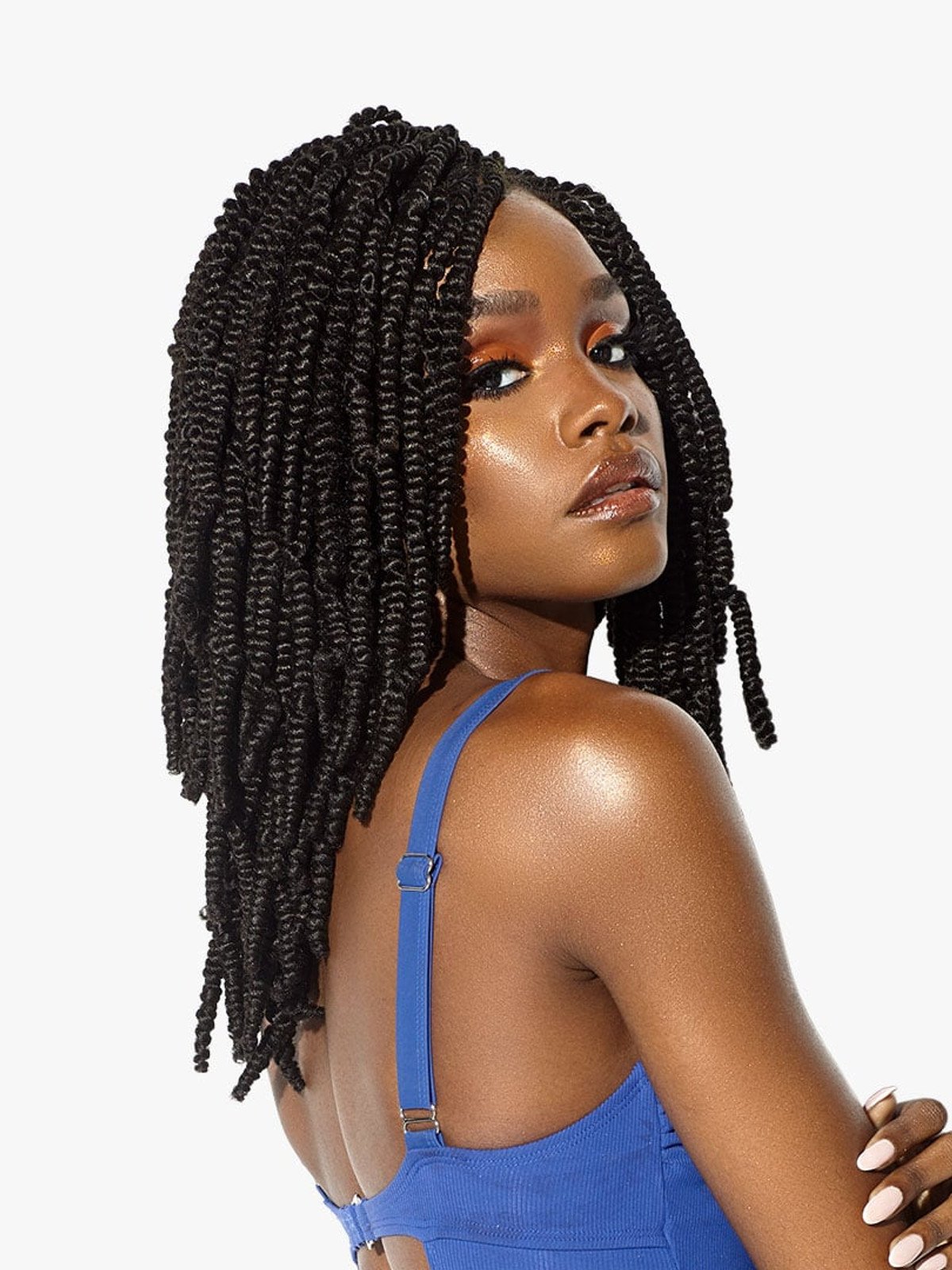 SENSATIONNEL-Ruwa-Braiding-Hair-SPRING-TWIST-8-IMAGE-3